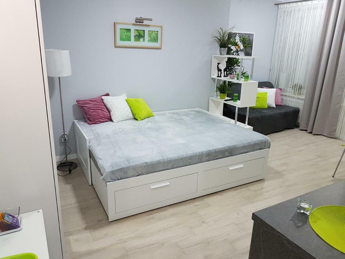Kawalerka W Kamienicy Na Starowce Appartement Gdańsk Buitenkant foto